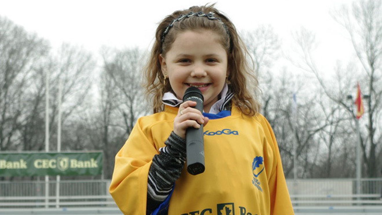 O cântăreață de 11 ani va interpreta imnul României înainte de meciul cu Spania