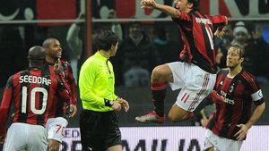 N-a fost Ronaldinho, ci Zlatan! VIDEO** Suedezul o învinge pe Fiorentina cu o execuție braziliană