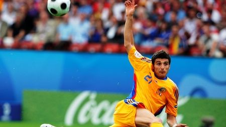 Cum îl opresc francezii pe Daniel Niculae? "Îi voi sta în gât"