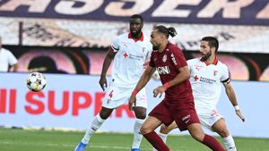 CFR Cluj - Braga 1-2, în prima manșă a turului 3 preliminar din Europa League. Echipa lui Dan Petrescu pierde în Gruia! Calificarea se va decide în Portugalia