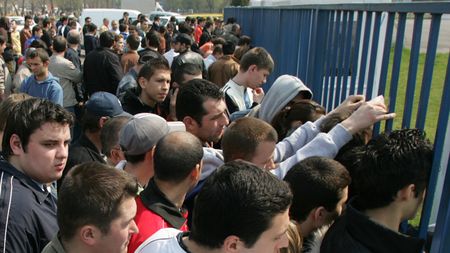 Biletele pentru meciul cu Steaua, epuizate în 4 ore