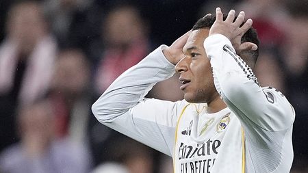 Gafă monumentală! Real Madrid i-a pus diagnostic fals lui Mbappe pentru că i-a făcut RMN la genunchiul greşit