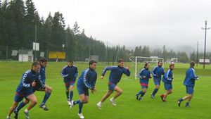 Gloria Buzău caută întăriri în Alpi