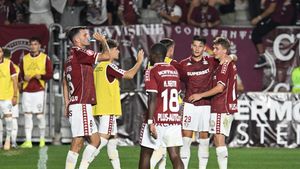 Joacă titular la Rapid, dar e fan declarat Ajax Amsterdam! „Am stat 9 ani și am învățat aproape tot ce știu acolo”. EXCLUSIV