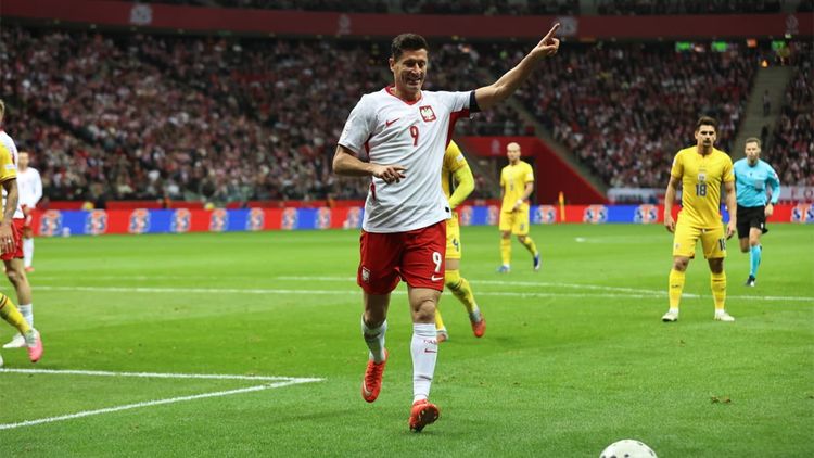 DECLARAȚII Robert Lewandowski și-a anunțat decizia după hattrick-ul din Polonia – România 6-0: „Se întâmplă constant asta”