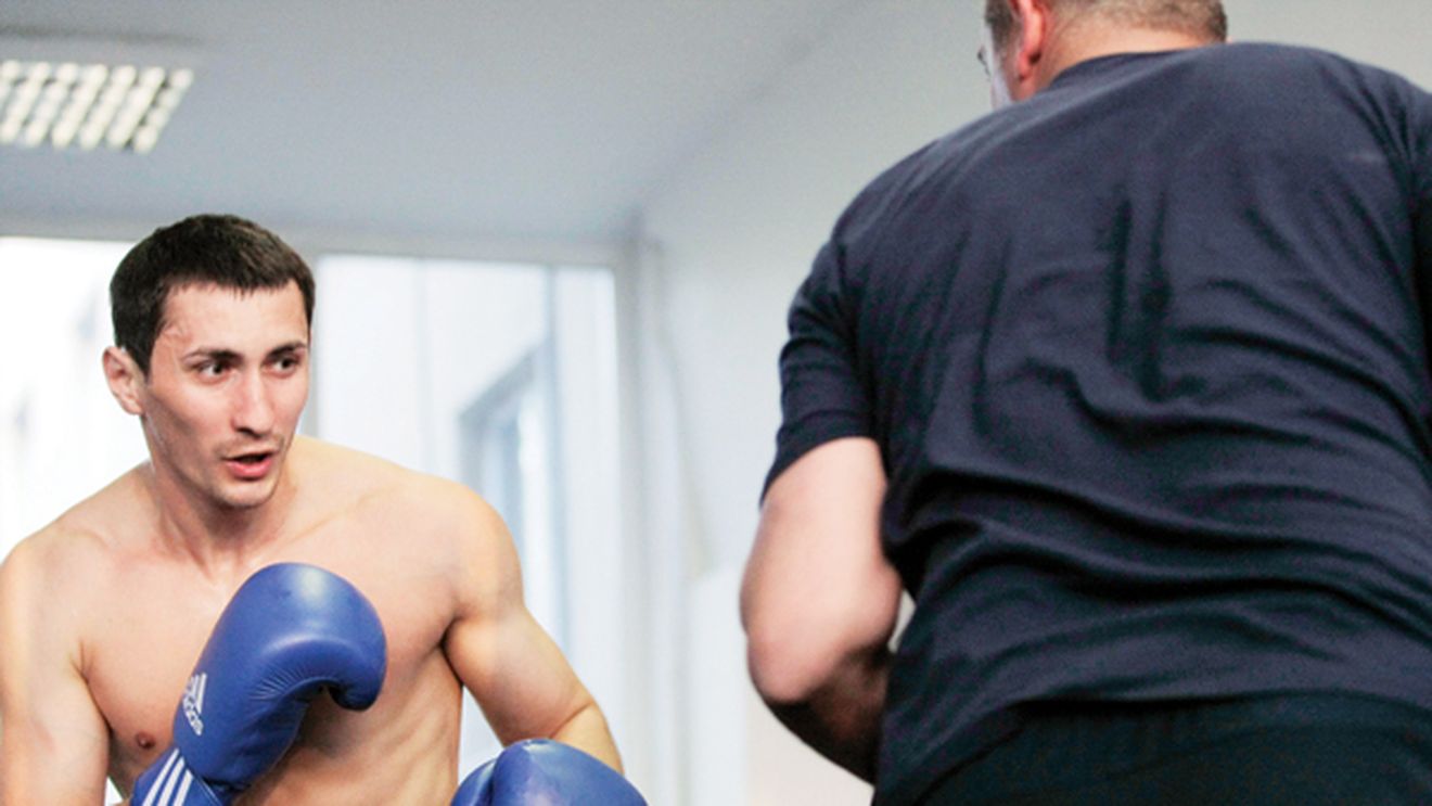 Ultimul tren spre Londra pentru boxul românesc!** "Spargem capete, nu ouă roșii"