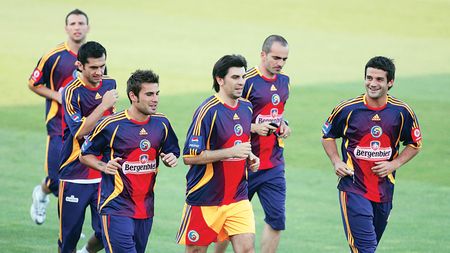 "Tricolorii" au râs de prima oferită de Mitică Dragomir