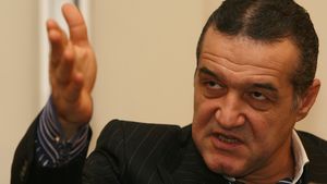 Becali: "Acum s-a trezit și Dragomir să mă susțină?"