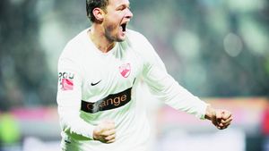 14 "săgeți" pentru titlu!** Niculae este cel mai bun marcator al Ligii I, în sezonul de toamnă, din ultimii 12 ani