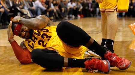 VIDEO | Nici LeBron nu o mai salvează pe Cavaliers. Sezon dezamăgitor pentru echipa care era favorită la câștigarea titlului în NBA