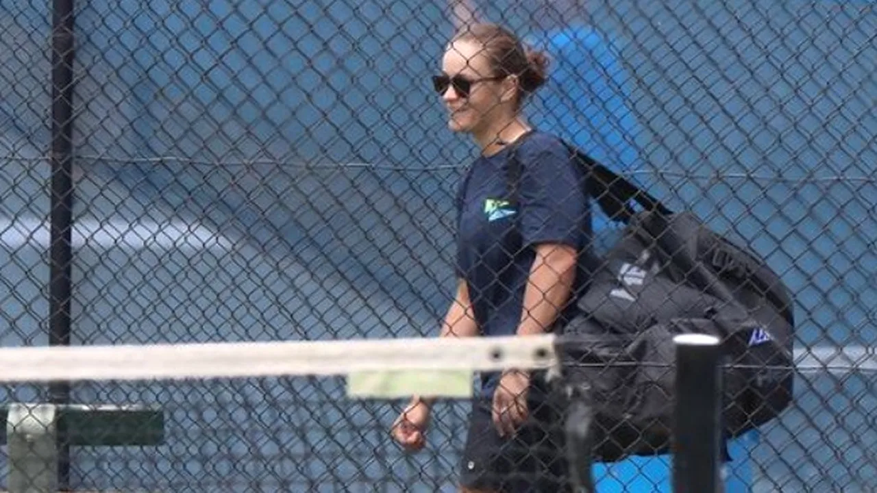 Ziua și incidentul la Australian Open! Ashleigh Barty a sfidat grav măsurile anti-Covid înainte de a i se alătura Simonei Halep la Adelaide