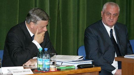 "Mitică la pușcărie" ar putea fi REAL! **DNA a cerut pedepse cu închisoarea pentru șeful Ligii și Gino Iorgulescu