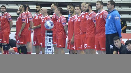 Dinamo a confirmat 17 jucători pentru noul sezon, cu care speră să realizeze din nou "eventul". Jakov Vrankovic nu a dat încă un răspuns final, dacă va continua sau nu cu campioana României