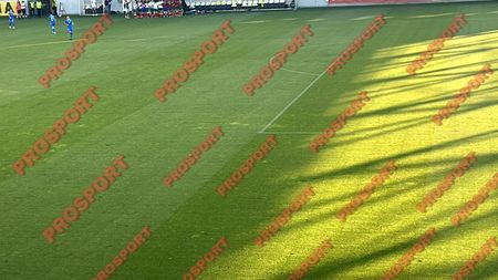 Condiții de top înaintea duelului Dinamo - Universitatea Craiova! Cum arată gazonul de la „Arcul de Triumf” | FOTO EXCLUSIV