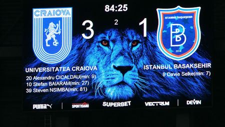 Motivul incredibil pentru care crainicul Universității Craiova a fost eliminat în timpul meciului cu Bașakșehir