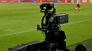 Cine transmite la TV meciul CSKA 1948 Sofia - FCSB, din turul 2 preliminar al Conference League! E surpriză mare pentru abonați