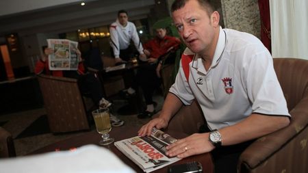 Titlul se joacă în trei!** Dorinel: "Nu e o revanșă personală! Cu Vaslui e bun și egalul"