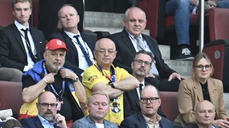 Emil Boc şi prioritățile din Cluj. Liderul din Superliga are linişte financiară şi face transferuri importante, dar bugetul pentru proiectul metroului a scăzut mult