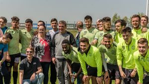 Lovitură dată de Hagi cu Viitorul. "Regele" și-a pus semnătura pe un contract cu un gigant mondial asociat cu Cristiano Ronaldo 