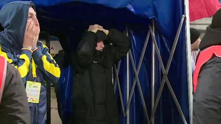 EXCLUSIV | Ce a pățit Moruțan, scos "țap ispășitor" pentru ratarea calificării la Euro 2018: "E în depresie accentuată". Dezvăluirile selecționerului: unde crede că s-a rupt filmul și cine a intrat în vestiar, după meci