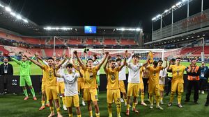 Primul fotbalist român care a reacționat după ce Pancu a făcut praf naționala U21: „Asta cred că a vrut să facă. Eu îmi iau medicamentele mereu”