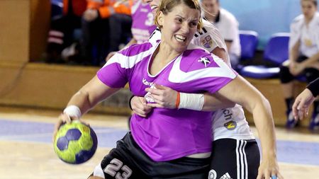 "U" Cluj - HC Zalău, scor 20-25, în meci amical de handbal feminin