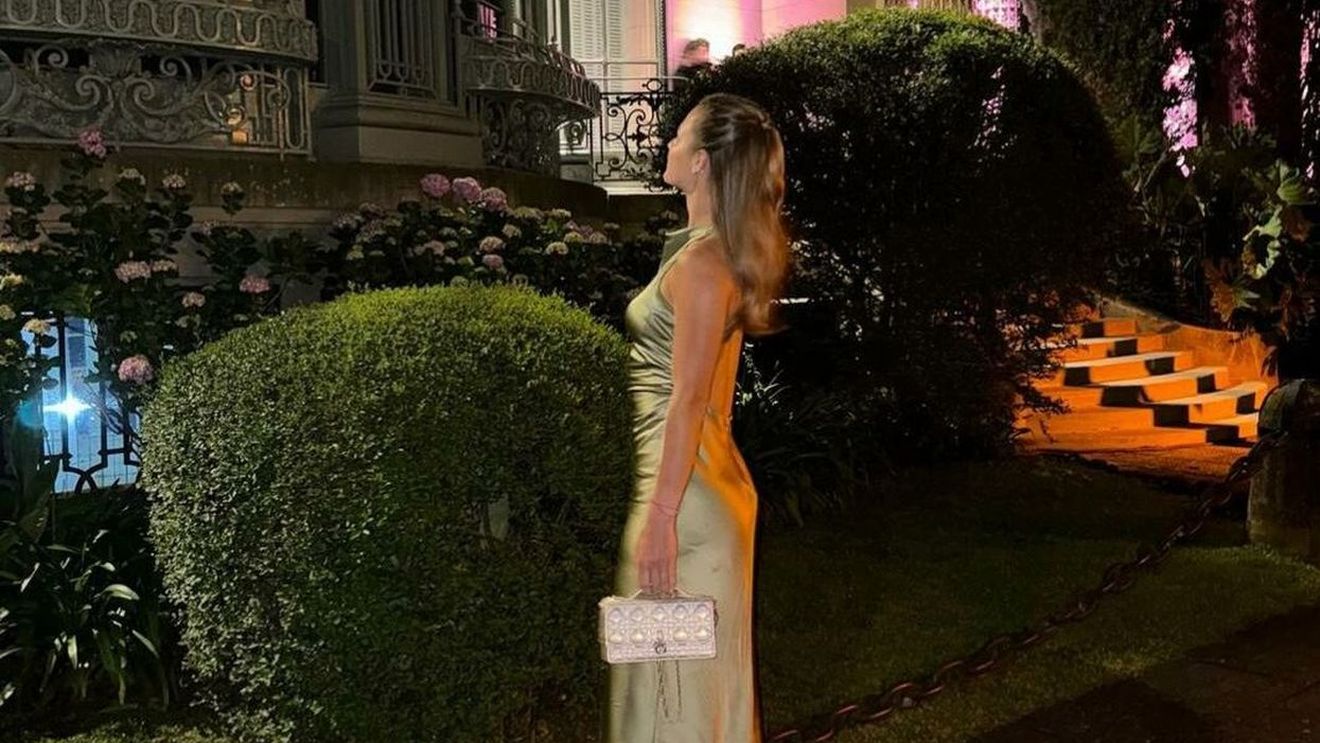 Cuplu bombă în tenis: noul star absolut al circuitului ATP se iubește, în secret până la Roland Garros, cu o rusoaică superbă din WTA, care e cu 3 ani mai mare decât el! GALERIE FOTO