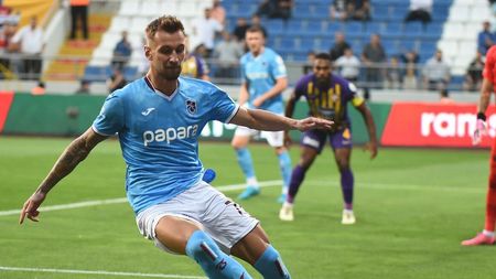 Denis Drăguş a primit liber să se transfere la Rapid Bucureşti. Antrenorul lui Trabzonspor nu s-a mai ascuns: „Dacă Şumudică îl vrea, să dea banii”