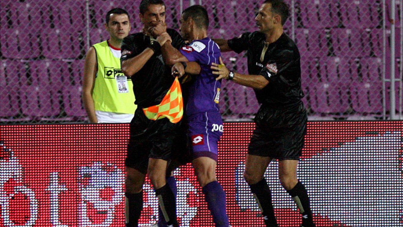 Bătăușul lui Pleșan, la una dintre cele mai aspre pedepse din fotbalul românesc! Topul celor mai mari suspendări dictate în fotbalul românesc