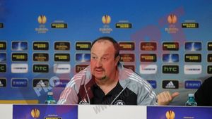 Benitez a luat pulsul Stelei:** "N-a fost o surpriză că s-a calificat cu Ajax. Știm că este o echipă bună!" Trei steliști au reușit să-l impresioneze pe antrenorul lui Chelsea