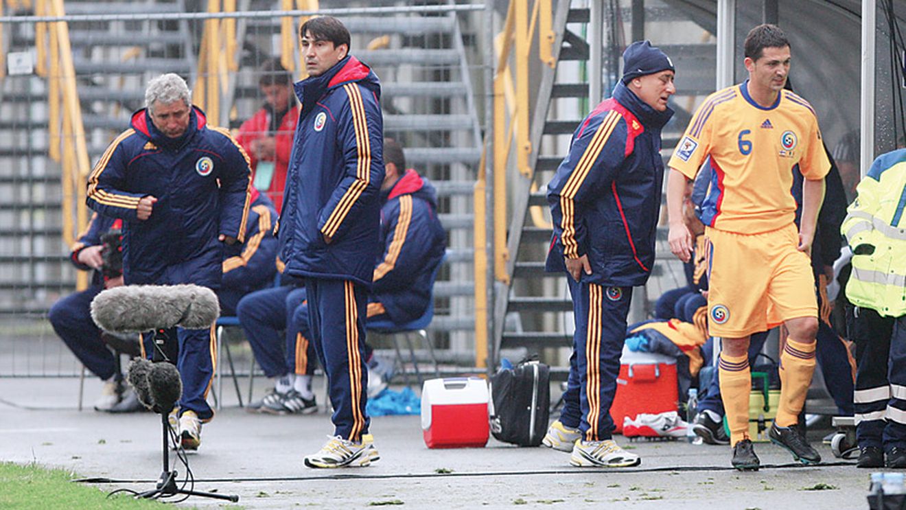 Absențe multe la națională