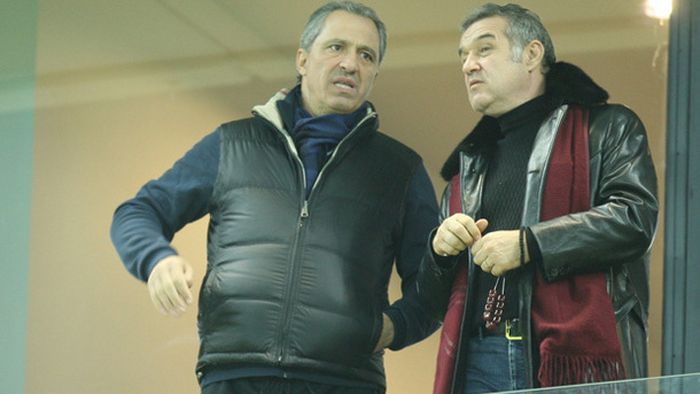 Unul dintre cei mai TARI antrenori români, dorit de Becali la Steaua:** "E prea SCUMP pentru noi, nu ni-l permitem"