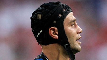 "Părintele" lui Chivu se așteaptă la ce-i mai rău:** "Ar fi păcat să fie scos din circuit ca Mutu"