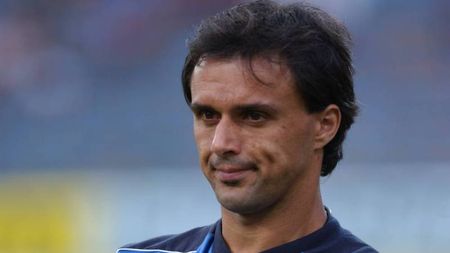 "Toată lumea crede că mă duc cu sula-n coastele lui Bergodi,** să-l dau afară și să fiu eu antrenor!"