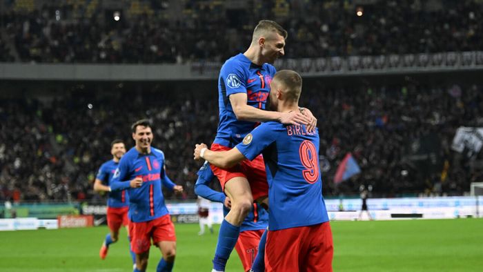 Gigi Becali i-a dat cele mai bune terenuri ale sale și i-a dat 800.000 de euro pe an, dar el pleacă gratis de la FCSB, când vrea: „Așa a fost contractul făcut”