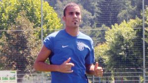 Arthuro a intrat la "joacă" în tricoul Stelei