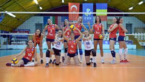 Voleibalistele de la CSM Lugoj vor juca în Cupa Challenge în Insulele Canare, chiar în toiul lunii decembrie! Deplasare de 4000 de km pentru românce