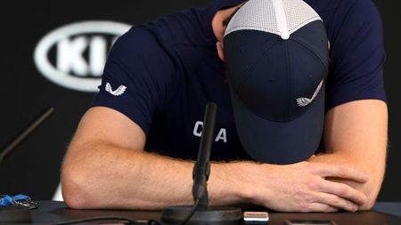 Tenisul are cu un erou mai puțin. Unul dintre membrii "Big 4" și-a anunțat retragerea cu lacrimi în ochi: "Vreau să-mi închei cariera la Wimbledon, dar nu sunt sigur că mai pot juca cu dureri încă patru-cinci luni"