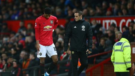 Manchester United l-a pierdut pe Marcus Rashford, în Cupa Angliei! Golgheterul s-a rupt după 16 minute și ratează marele derby cu Liverpool