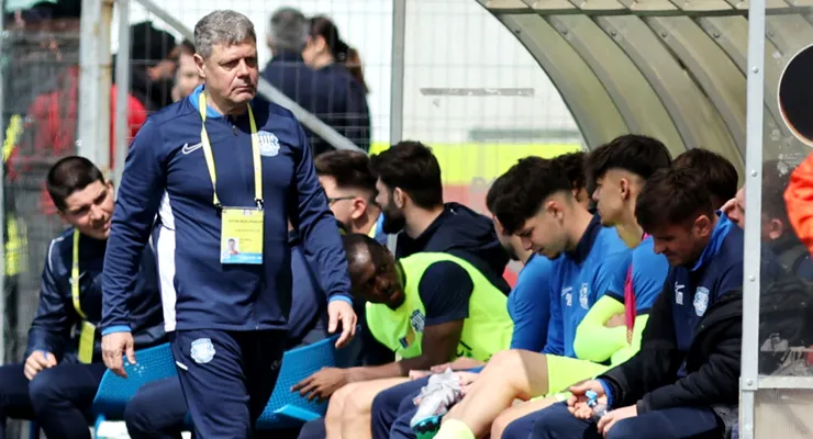 Final de sezon și de drum? Poli Iași încheie campionatul la Slatina, cu mulți juniori în lot, iar meciul ar putea fi ultimul din istoria clubului. Tibor Selymeș: ”Acest brand trebuie să meargă mai departe”
