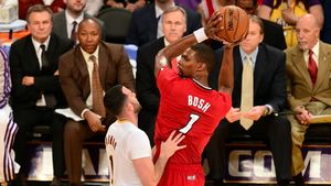 VIDEO No James, no problem! Heat a câștigat fără superstarul ei, cu un "three-pointer" în ultima secundă