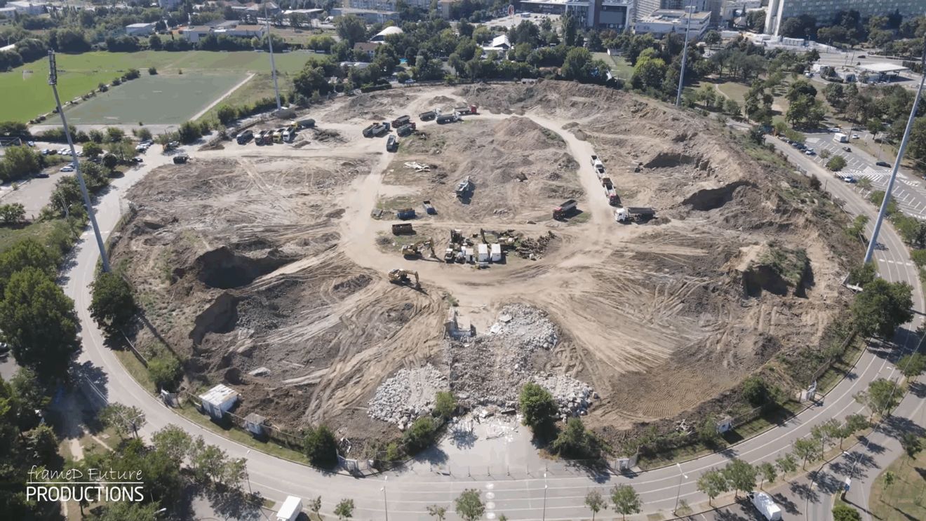 Unde a ajuns pământul de sub stadionul Dan Păltinişanu din Timişoara. Demolarea pentru noua arenă de 140 de milioane de euro a ajuns la 75 la sută