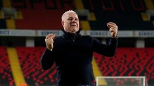 Marius Șumudică are un salariu imens în Turcia. Suma pe care o încasează lunar e uriașă în comparație cu ce se plătește în Superliga