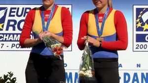 Echipajele feminine 8+1, 2 rame, și 4 vâsle, calificate în finală la CE de canotaj