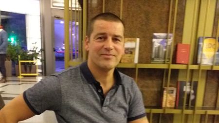 A ajuns funcționar în Belgia după ce a jucat la Rapid. Povestea fabuloasă a lui Emmanuel Godfroid: „Noaptea visez tobele fanilor și cântecele lor” | EXCLUSIV