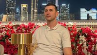 Claudiu Răducanu a ajuns în Dubai, orașul milionarilor, și a avut un mesaj pentru cei care au râs de el după ce a rămas fără avere: „V-am pus un blocnotes mai mare”