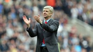Două oferte deja refuzate, Wenger nu renunță la Luis Suarez: "Îl vrem!"