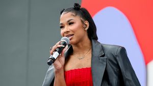 „Sunt acea fată”. Jordan Chiles își publică memoriile despre scandalul cu Ana Bărbosu într-o carte, a cărei prefață e scrisă de Simone Biles