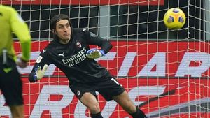 AC Milan, lovitură pentru Ciprian Tătărușanu! Italienii s-au înțeles cu un portar din naționala Franței