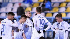 Lovitură pentru Universitatea Craiova. Oltenii l-au dat afară, iar el e dorit de o echipă uriașă din Europa